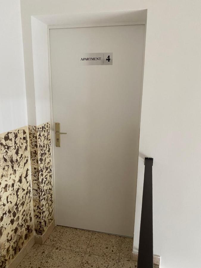 Feniks Apartment
