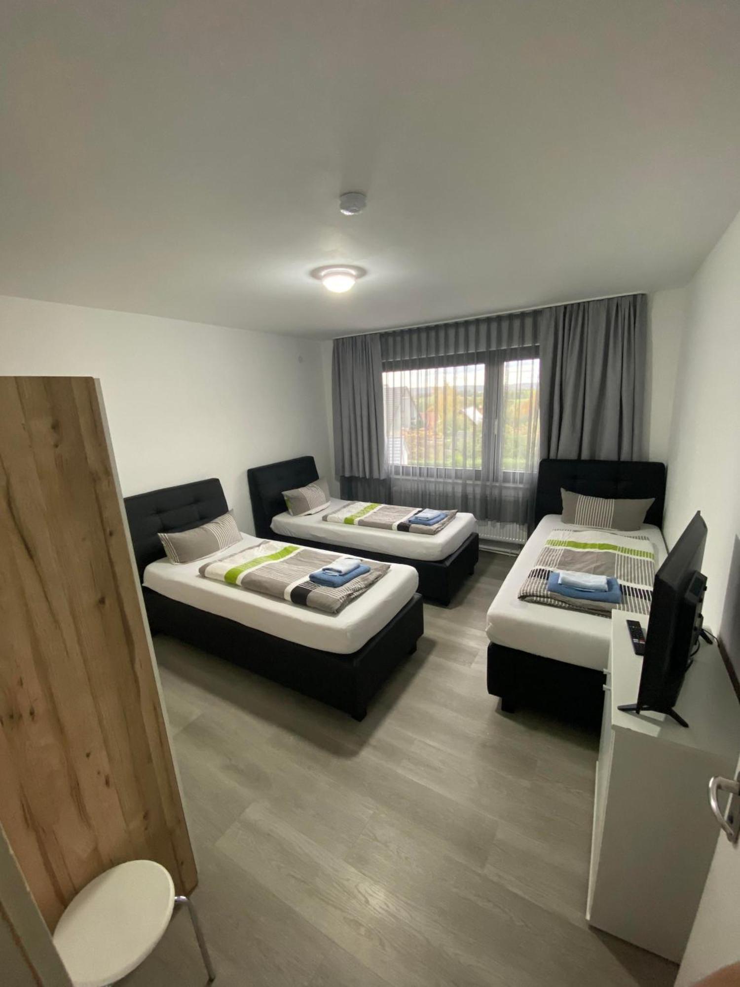 Feniks Apartment *