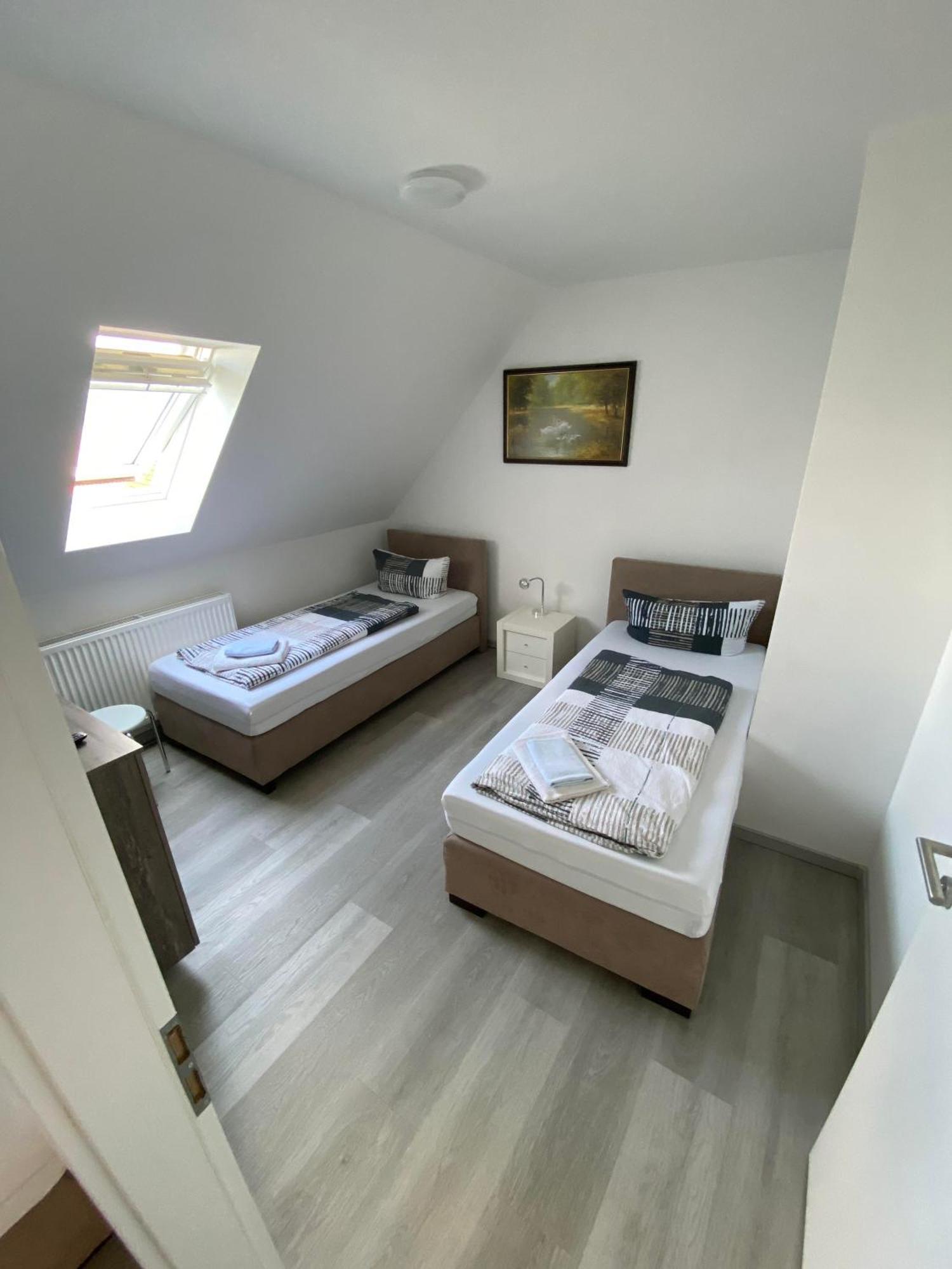 Feniks Apartment